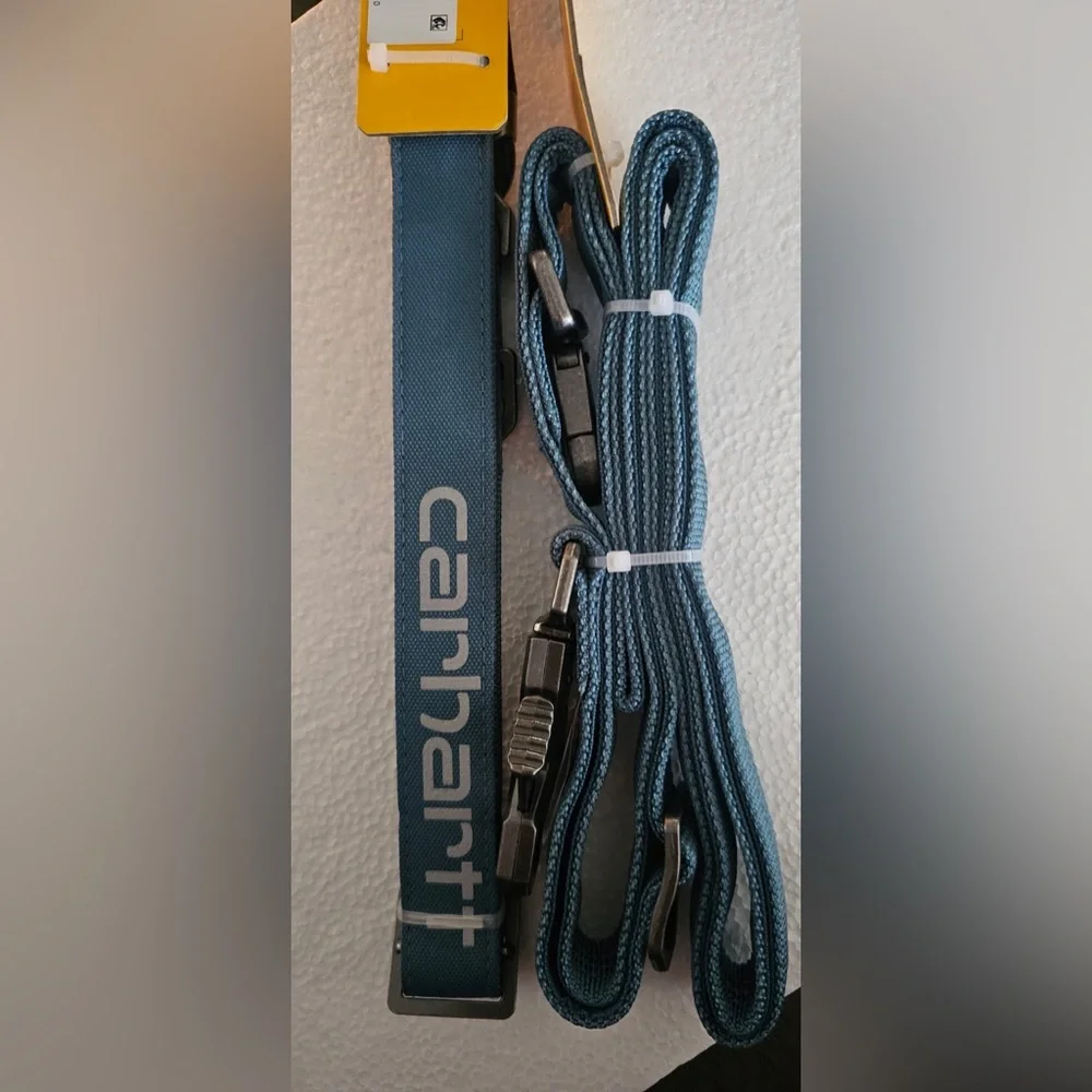 Carhartt Teal Field Dog Collar (L) and Carhartt Teal Field Leash (L)